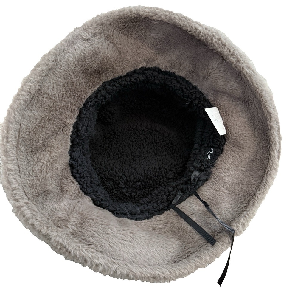 Sprigs Modern Reversible Camel Faux Fur and Sherpa Adjustable Bucket Hat - Picture 2 of 3